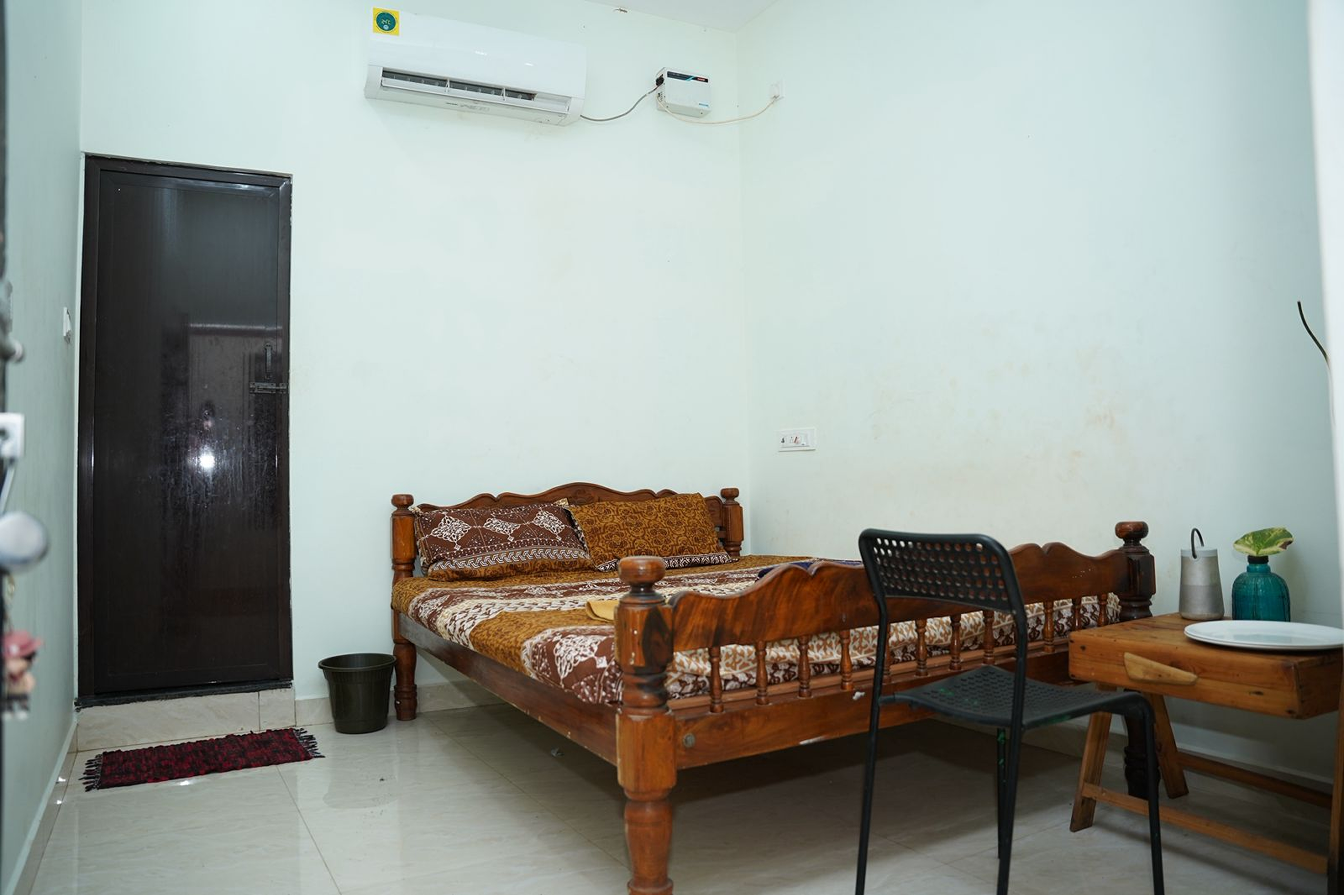 Room 1